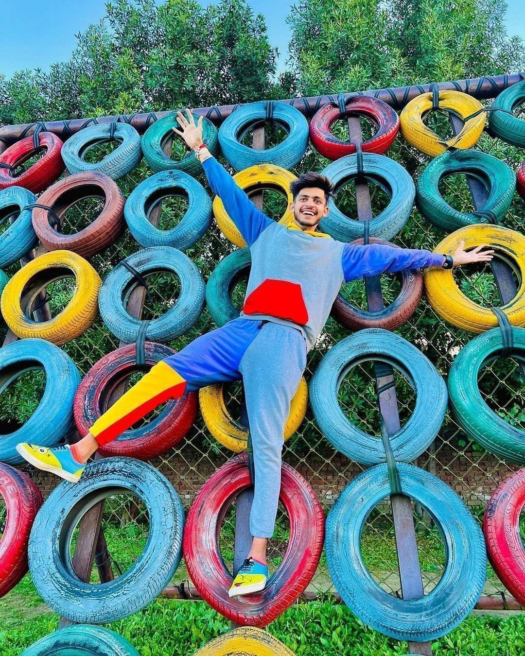 Sumit Bhyan